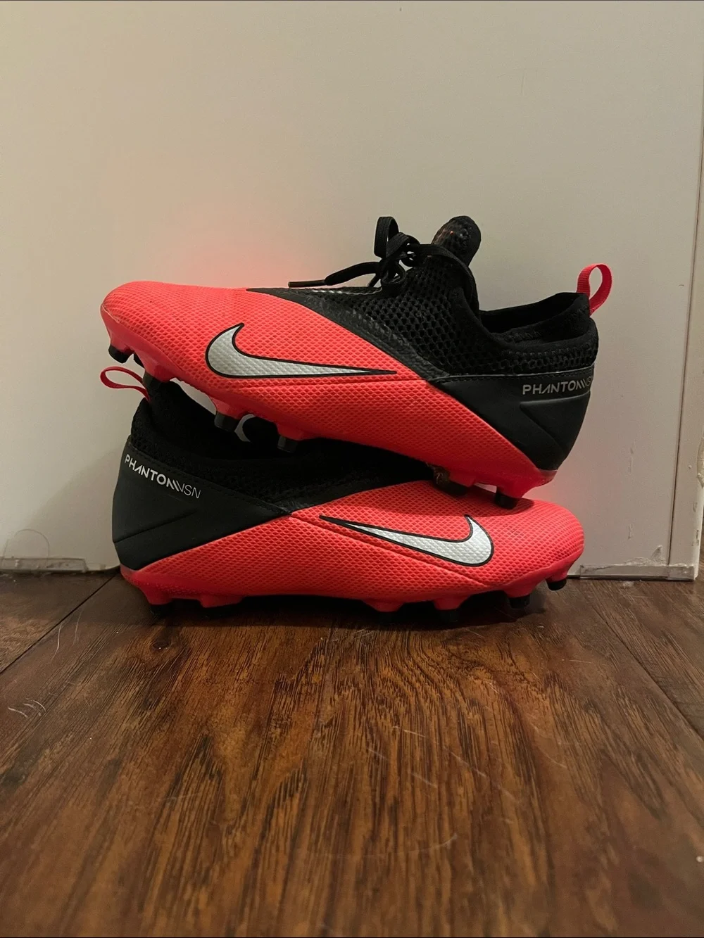 Nike Kids Phantom Vision Soccer Cleats in Bright Red and Black